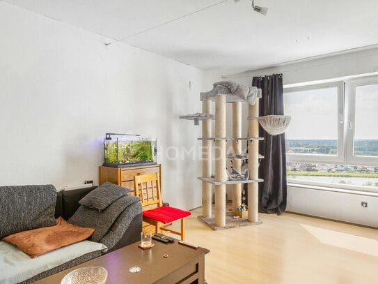 Großzügige 4-Zimmer-Wohnung mit Balkon und tollem Ausblick in Mainaschaff