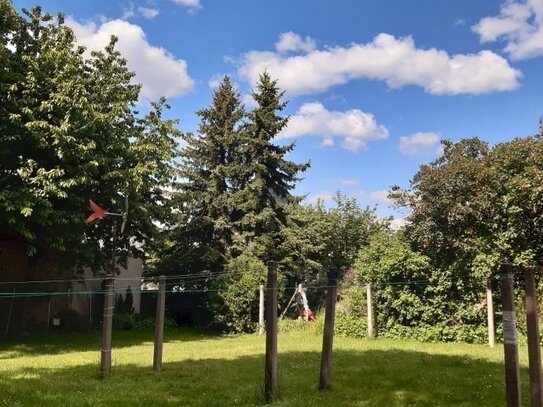 Helle, gemütliche 2-Zimmer-Wohnung mit Gartennutzung im Hochparterre in Zeulenrodaer Randlage zu vermieten