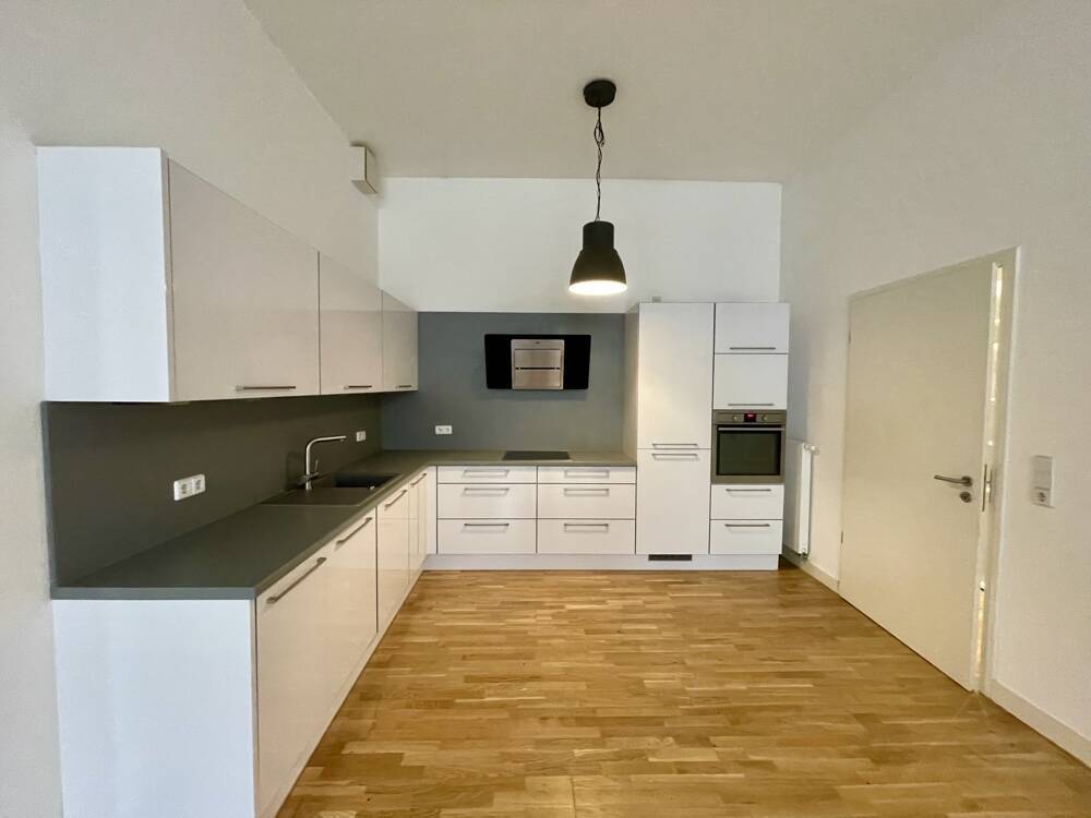 Exklusive Wohnung in Bestlage von Berlin Mitte! Sofort bezugsfrei! - Photo 1