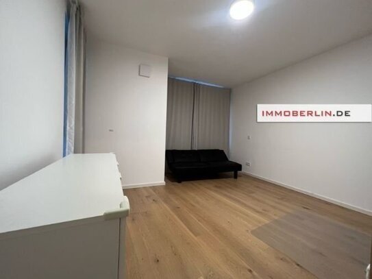 IMMOBERLIN.DE - Komfortable Wohnung im KfW-55-Haus mit Balkon & Loggia beim Ortskern nahe WISTA