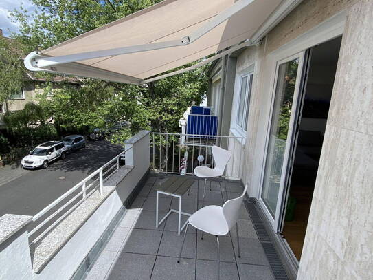 Sehr schöne ca 80 m2 Wohnung mit Blick ins Grüne in Köln Bayenthal