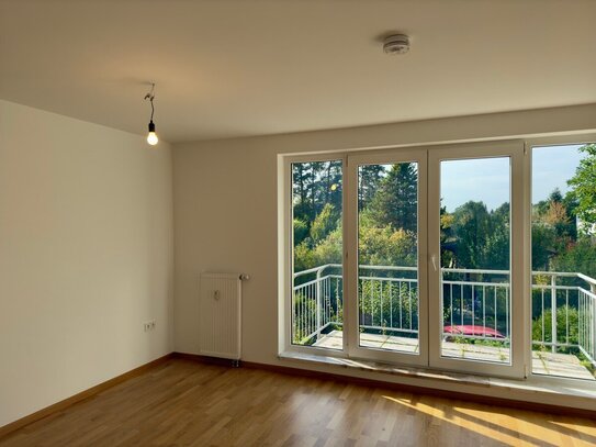 PROVISIONSFREI |Modernisierte Eigentumswohnung in stilvoller Stadtvilla - Top-Lage in Bernau!