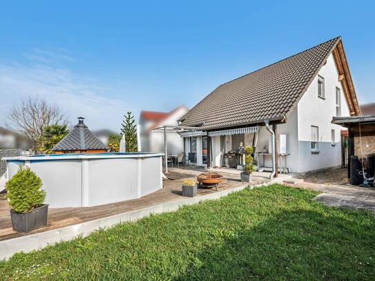 Modernes Pärchenhaus mit Pool & Garten - Flexibles Wohnen in Elchesheim-Illingen