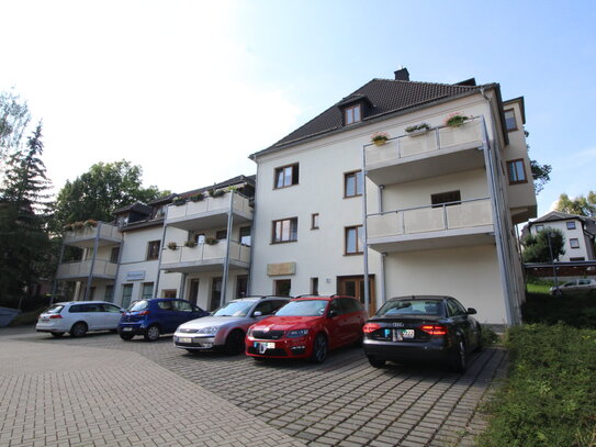 Schicke 2-Raumwohnung mit großem Balkon sucht nette Mieter!