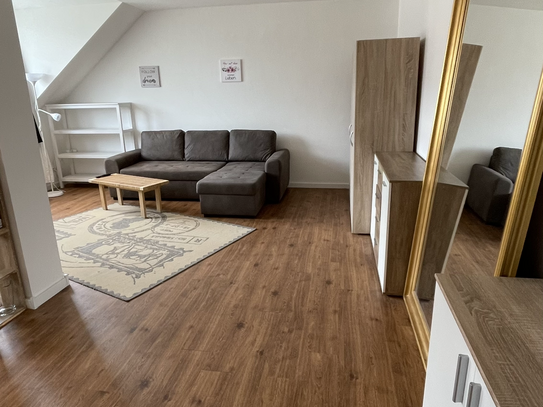 °IHR GLÜCKSFALL! Maisonette-2 Zimmer-MÖBLIERT-Stadlerstr. 2, 09126 Chemnitz °