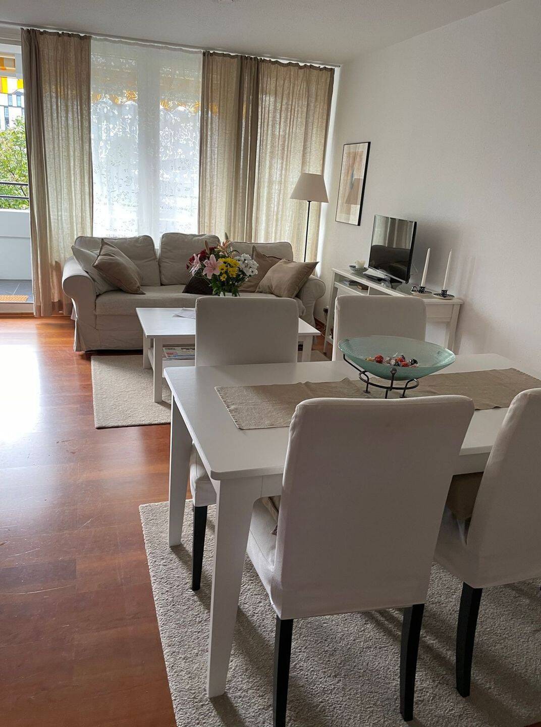 Attraktive 2-Zimmer-Wohnung (60 m²) mit Balkon in zentraler Lage von Berlin - Photo 1