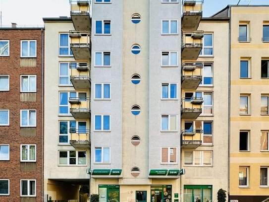 Bezugsfreie 1,5-Zimmer-Wohnung mit Balkon und Aufzug // Zentral in Kiel, nahe HBF