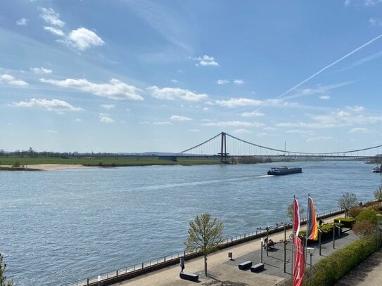 Balkonwohnung mit Rheinblick in traumhafter Lage