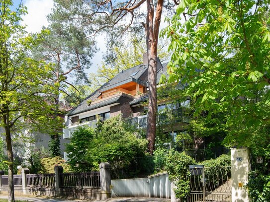 Luftige Dach-Maisonette mit 3 Terrassen