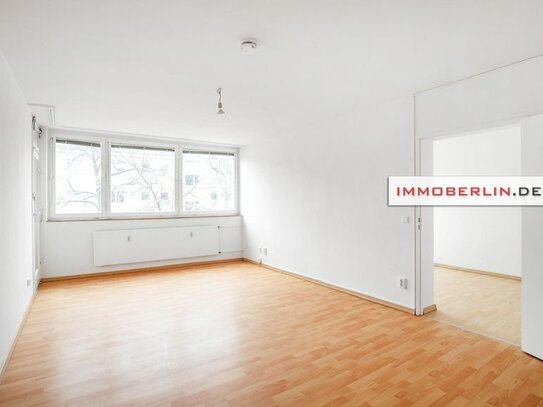 IMMOBERLIN.DE -Attraktive 3-Zimmer-Wohnung mit Loggia in Lankwitz