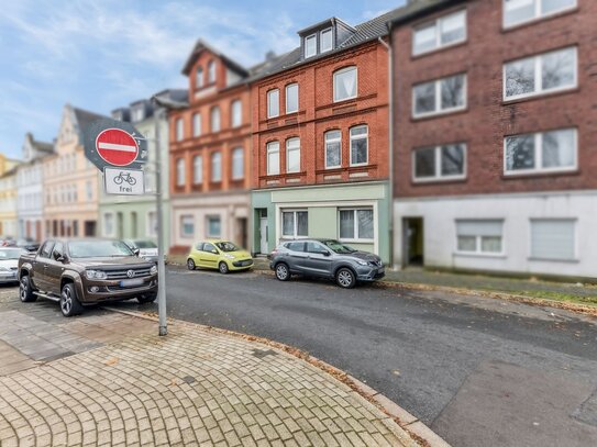 Attraktives Mehrfamilienhaus mit 5 vermieteten Wohneinheiten in Oberhauen-Osterfeld