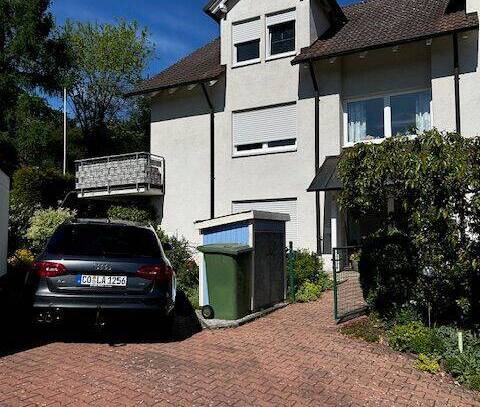 Sonnige Doppelhaushälfte im Grünen