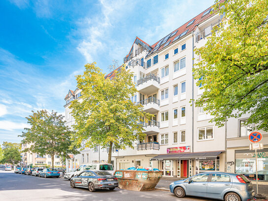 Wohnen im lebendigen Kiez - unsanierte 2-Raumwohnung mit Balkon in Gesundbrunnen