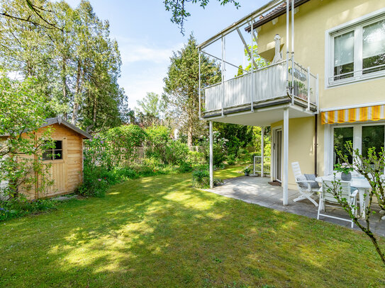 Charmante Gartenwohnung über zwei Etagen. Nahe dem Perlacher Forst.