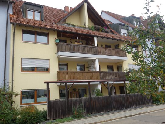 Neumarkt, Feldstraße 3c - Schöne 3-Zimmer-Wohnung