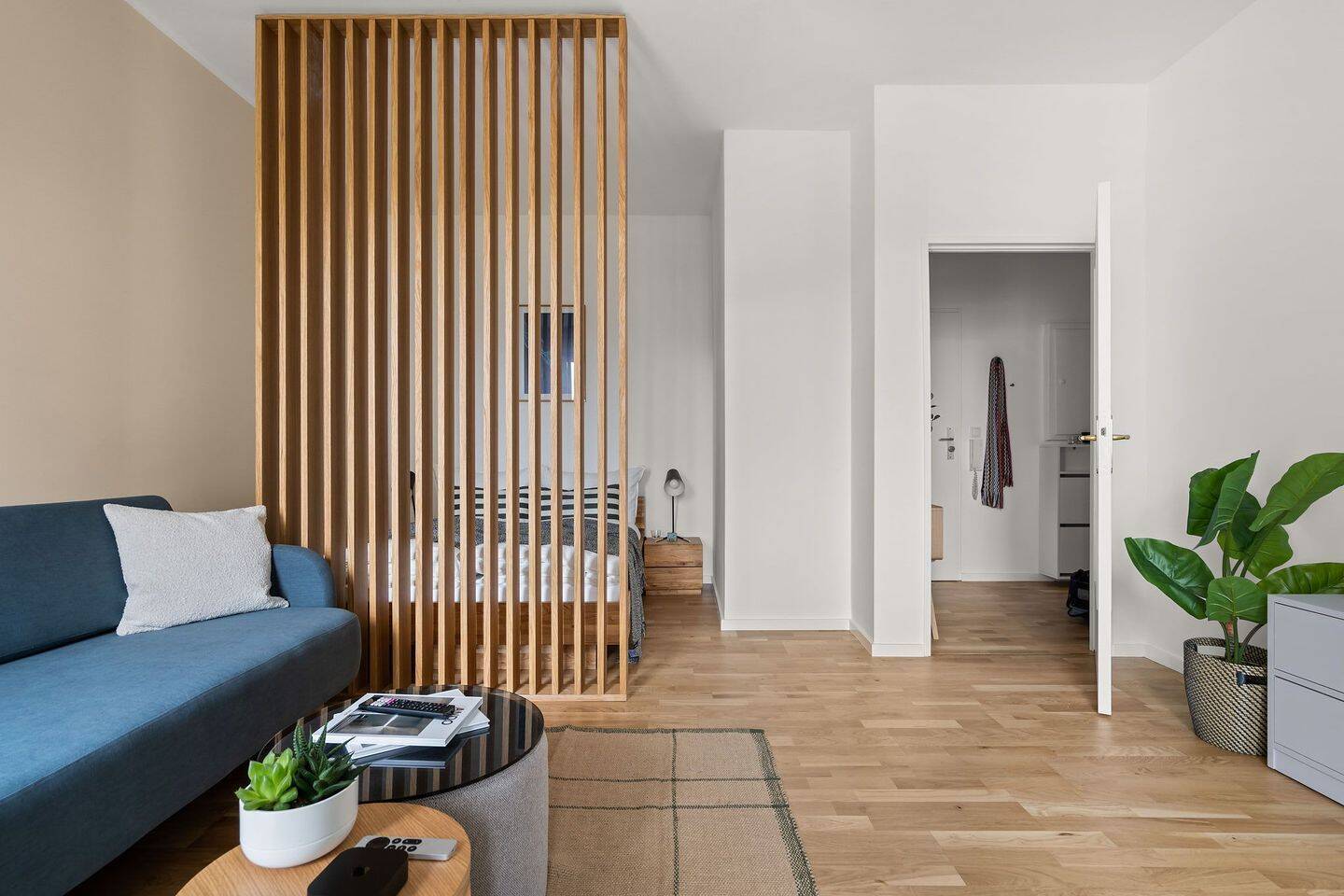 Studio-Apartment mit Balkon & Vollausstattung in Neukölln - Photo 1