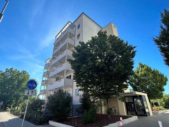 Bezugsfertige 1 Raumwohnung mit Balkon