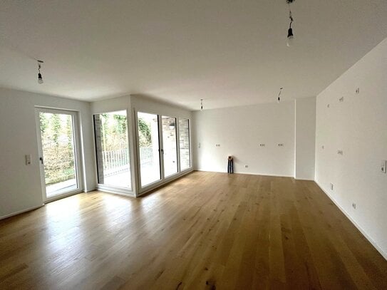 Frechen, Neubau, hochwertig ausgestattete 3-Zimmerwohnung, ca. 78 m², Balkon, TG