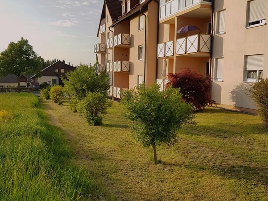 Sonnige Singlewohnung mit Blick ins Grüne sucht Mieter :)