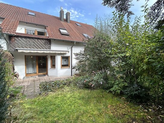 Raumwunder in Steinenbronn-Süd: Nettes Reihenhaus mit Garten - ideal für die junge Familie!