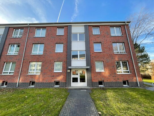 Ruhige Lage: 2,5-Zi.-Whg. mit Balkon in HH-Oldenfelde (Rahlstedt)