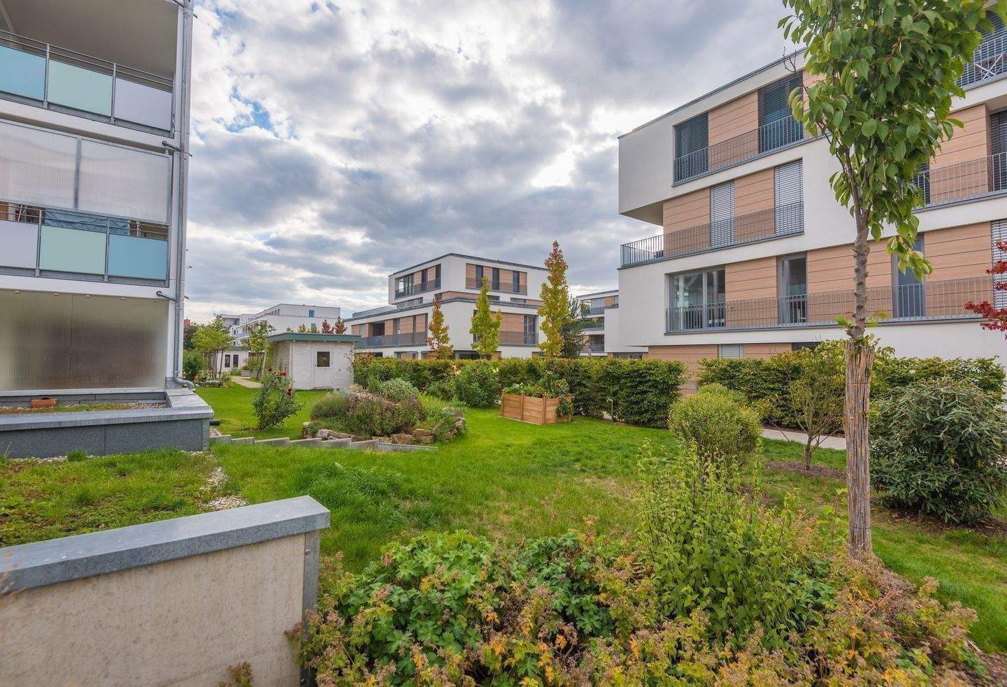 Exklusives Neubauensemble | KfW 40 + Stellplatz optional + LIFT + PARKETT | Attraktive Kapitalanlage in wachstumsstarker Region