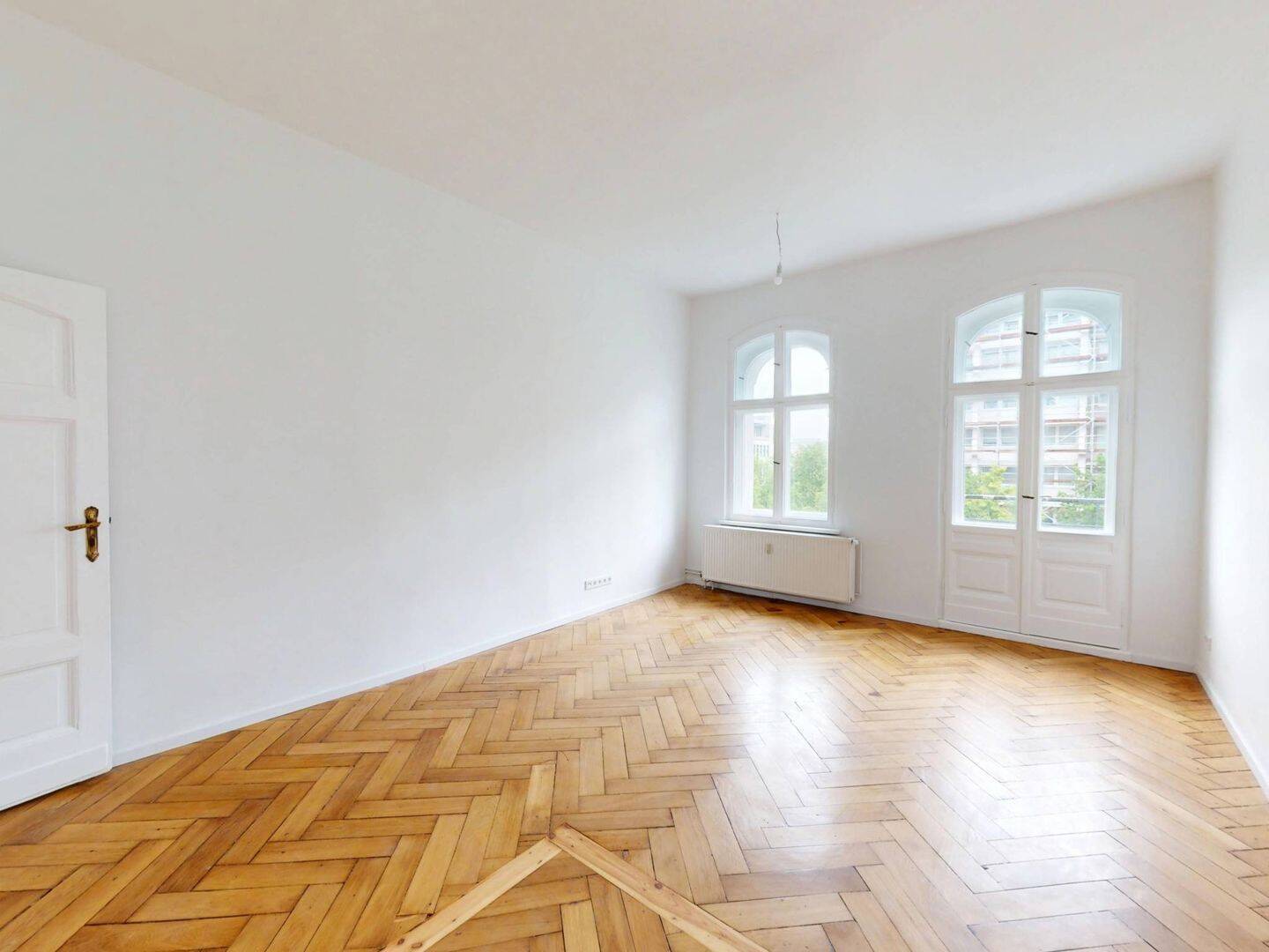 Dürfen wir vorstellen? Ihr neues Zuhause. | Lichtdurchflutete 3-Zimmer-Wohnung mit echtem Altbau-Charme - Foto 1