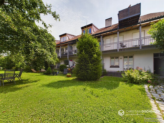 Großzügige 3-Zimmer-Dachstudiowohnung mit Balkon