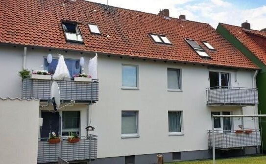 3 Zimmer Wohnung mit Einbauküche und Balkon in Schöningen Negenborntrift