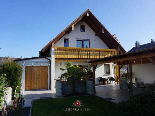 *München - Feldmoching* Charmantes Einfamilienhaus in angenehmer Wohnlage mit ca. 112 m² Wohnfläche und ca. 27 m² zusät…