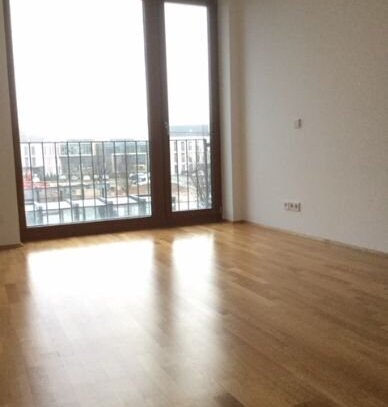 3-Zimmerwohnung mit Balkon und Loggia in Westend-Nord