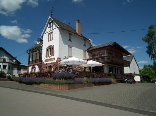 Besondere Immobilie! Gasthof in einem charmanten historischen Gebäude inkl. Campingplatz