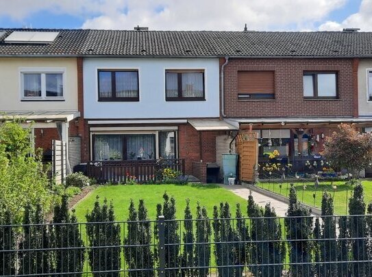 Kapitalanlage ohne Sanierungsstau! Reihenmittelhaus mit Garage in Walsrode