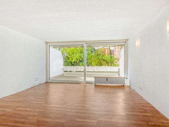 Bezugsfreie 2-ZI-Wohnung mit großem Wohnzimmer, Balkon und EBK in ruhiger Lage / Erbpacht vorhanden