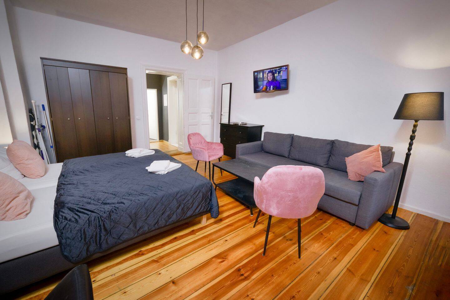 Ruhiges Studio in Altbau in freundlicher Nachbarschaft - Photo 1