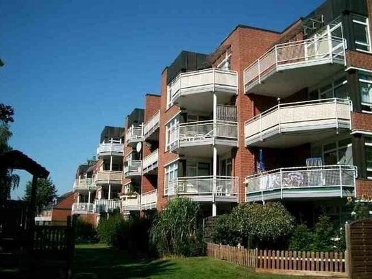 Schöne frisch sanierte 3-Zimmer-Wohnung mit Balkon nahe dem Nachbarschaftszentrum