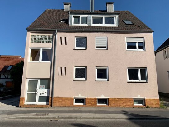 Komplett vermietetes, teilmodernisiertes 3-Familienhaus in Crailsheim