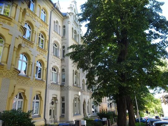 Tolle 2-Zi-Wohnung im 3.OG mit Balkon in schönem Bürgerhaus in Zentrumsnähe