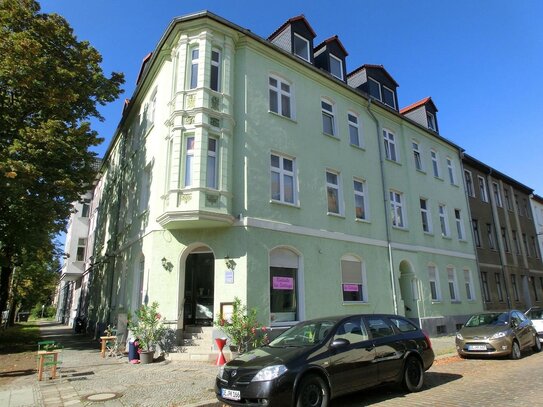 3-Raum Whg. mit Balkon in zentraler Lage