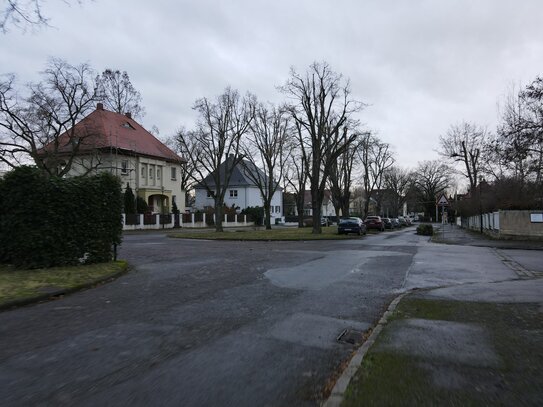 Stadtvilla für 1-3 Familien + Tiefgarage + Garten - Wärmepumpe + Solar inklusive (Neubauprojekt) !