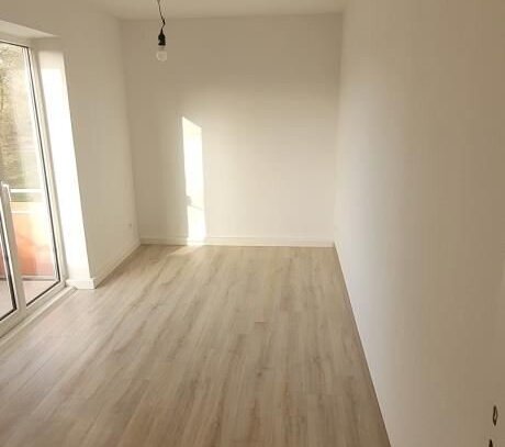 Rarität! Modernisierte 4-Zimmer-Wohnung mit Tageslichtbad in Neunkirchen