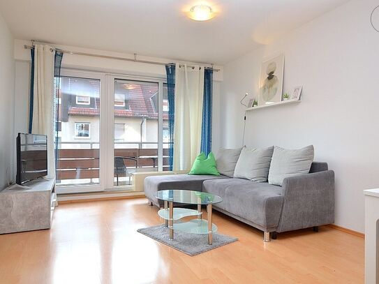 Schön möbliertes Apartment mit Balkon und Stellplatz in Nürnberg/Sündersbühl