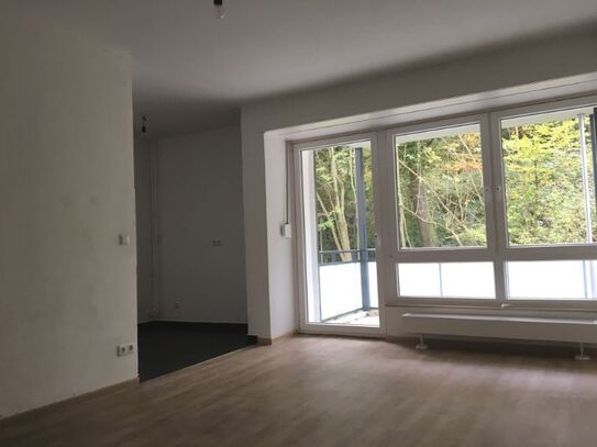 *** ruhige Lage und großer Balkon inklusive ***