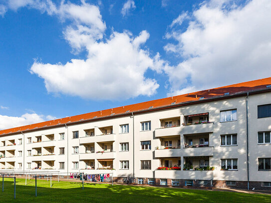 Für Senioren: 3-Raum-Wohnung mit Balkon und Bad mit Dusche in Mockau