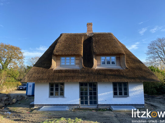 Neubau - Einzelhaus unter Reet in Keitum - in ruhiger Wohnlage !