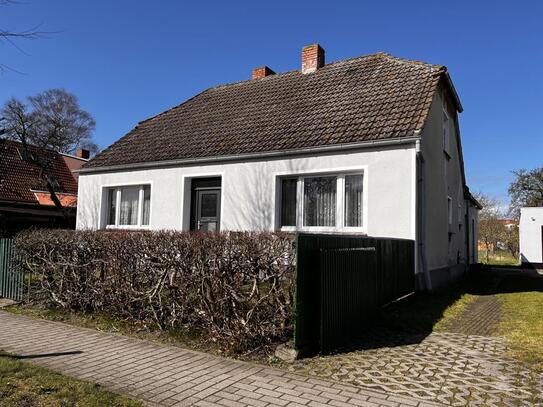 Einfamilienhaus im Ortskern von Dierhagen Dorf