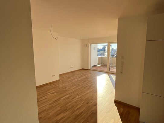 Schöne Neubauwohnung (2-Zimmer) mit EBK