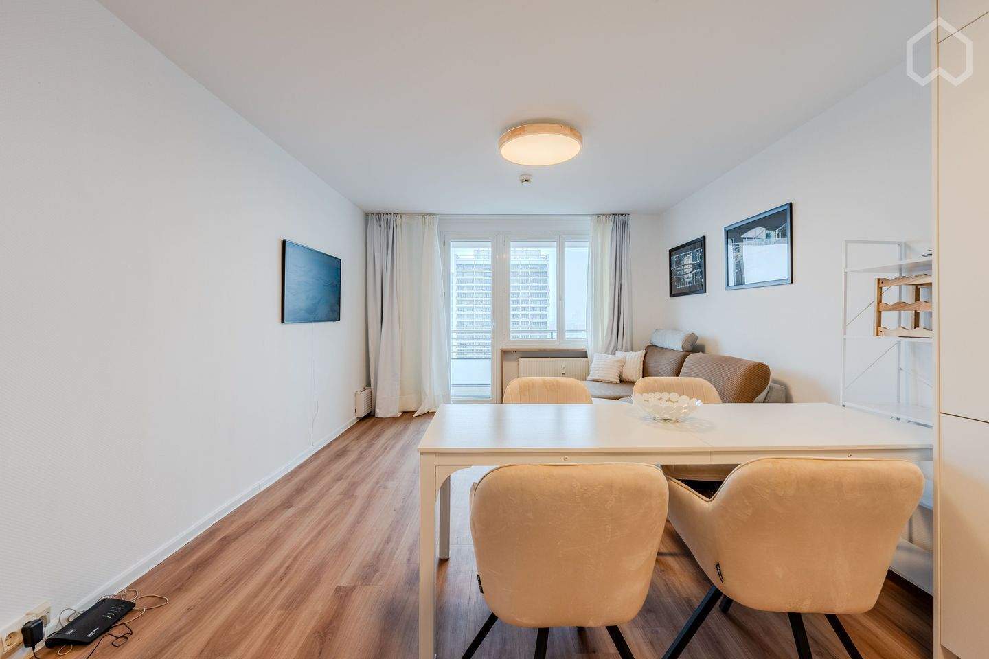 Atemberaubende Dachgeschosswohnung mit atemberaubender Aussicht in Berlin Mitte - Photo 1