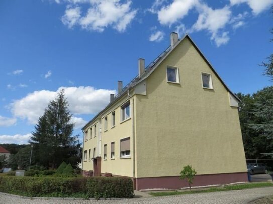 Kleines, frei stehendes Ein-Zimmer-Appartement in Steinsdorf bei Weida zu verkaufen