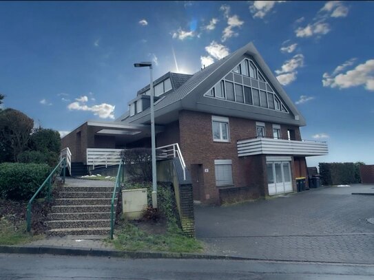 Charmante Erdgeschosswohnung mit Garten und Garage